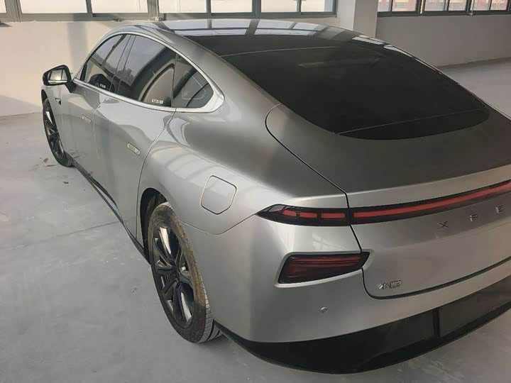 Фото 4 - XPeng P7