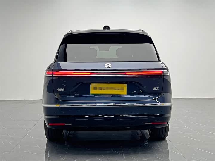 Фото 5 - Nio ES8