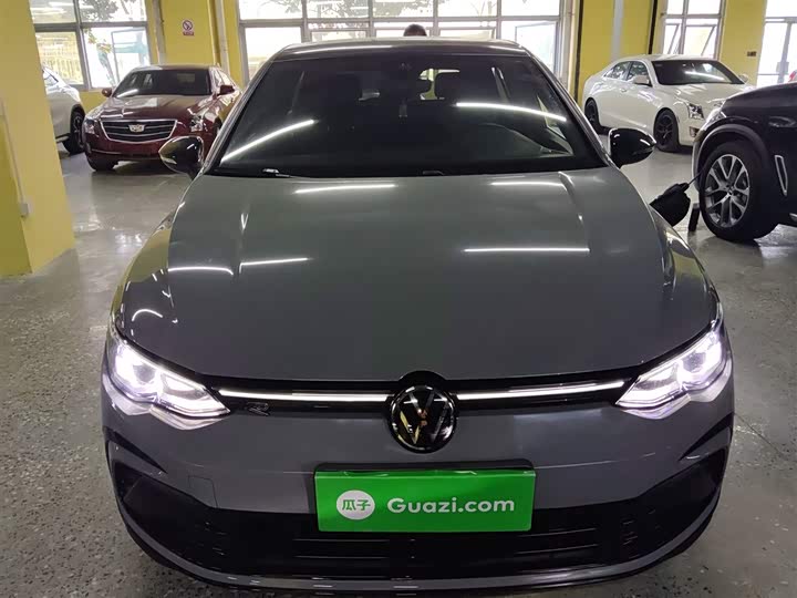 Фото 3 - Volkswagen Golf