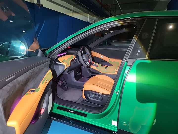 Фото 18 - Xiaomi YU7