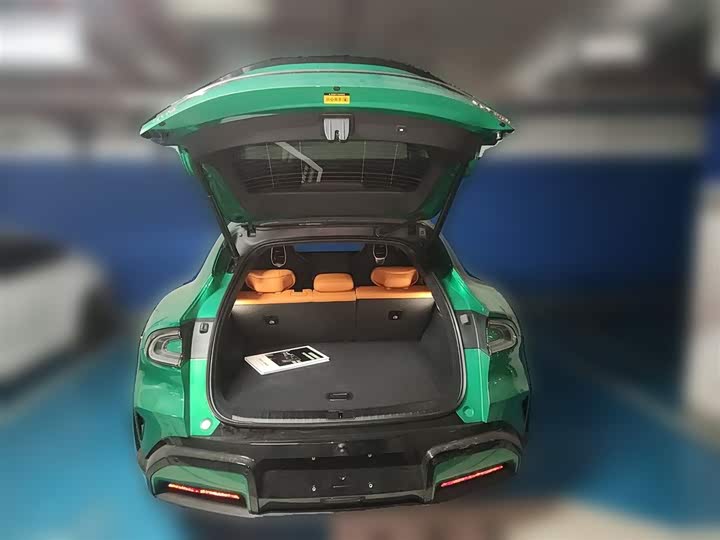 Фото 21 - Xiaomi YU7