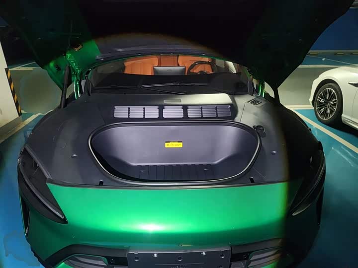 Фото 22 - Xiaomi YU7