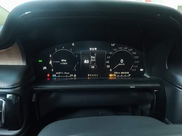 Фото 12 - Lincoln Nautilus