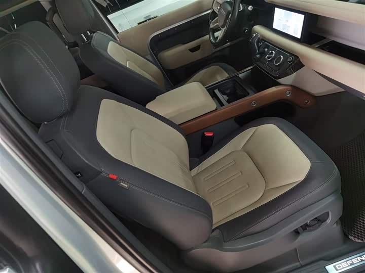 Фото 25 - Land Rover Defender