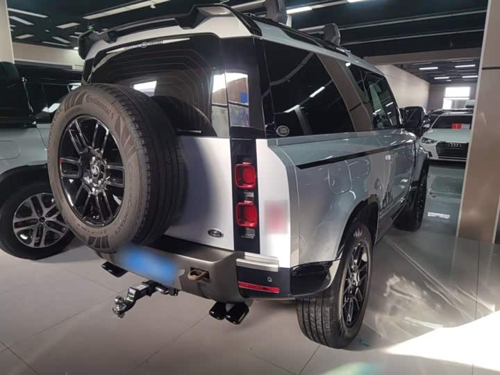 Фото 7 - Land Rover Defender