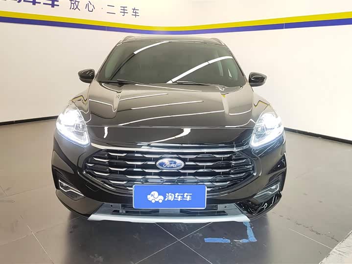 Фото 2 - Ford Escape