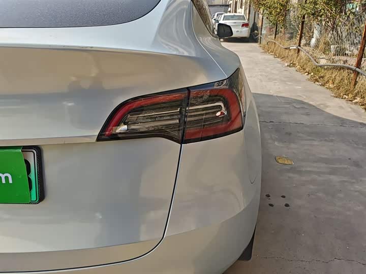 Фото 8 - Tesla Model Y