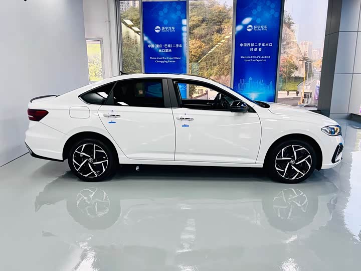 Фото 5 - Volkswagen Lavida