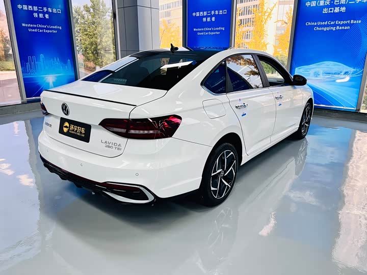 Фото 7 - Volkswagen Lavida