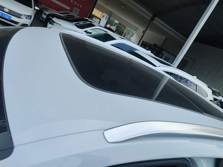 Фото 27 - Audi Q3