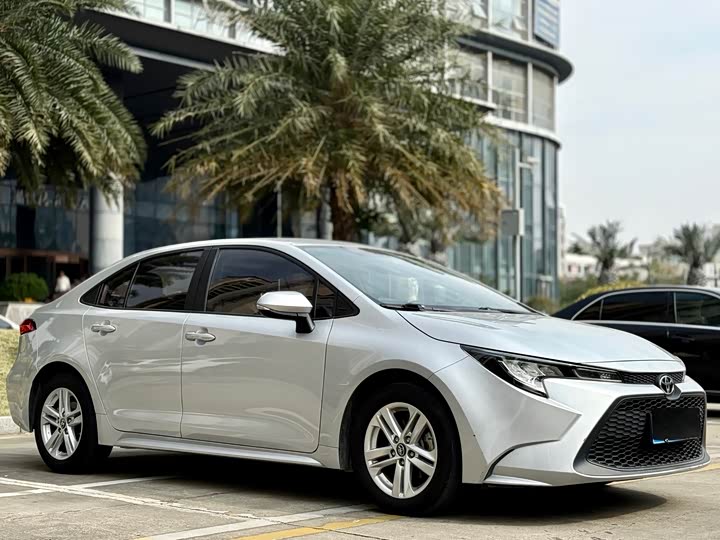 Фото 3 - Toyota Levin