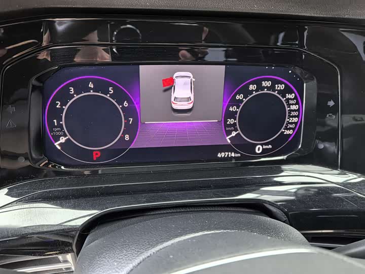 Фото 7 - Volkswagen Golf