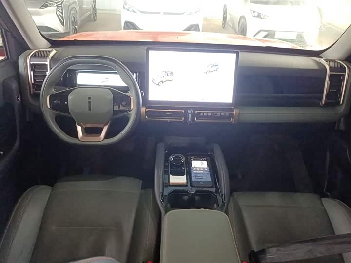 Фото 10 - Chery iCar 03