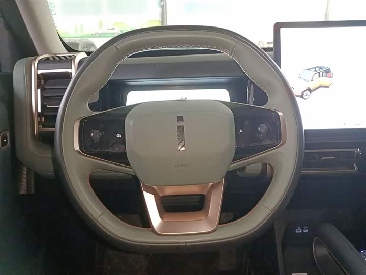 Фото 11 - Chery iCar 03