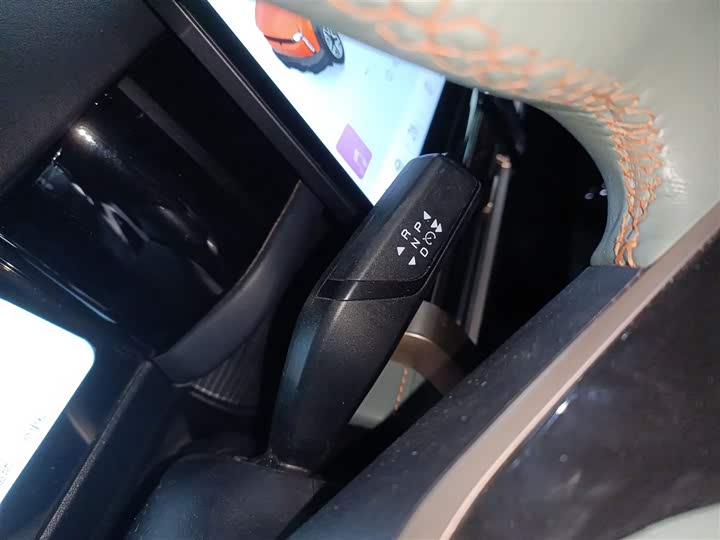 Фото 14 - Chery iCar 03