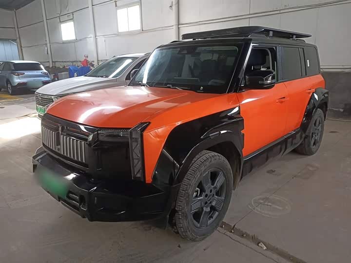 Фото 2 - Chery iCar 03