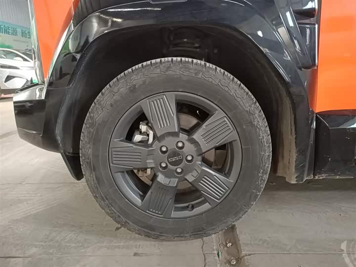 Фото 23 - Chery iCar 03