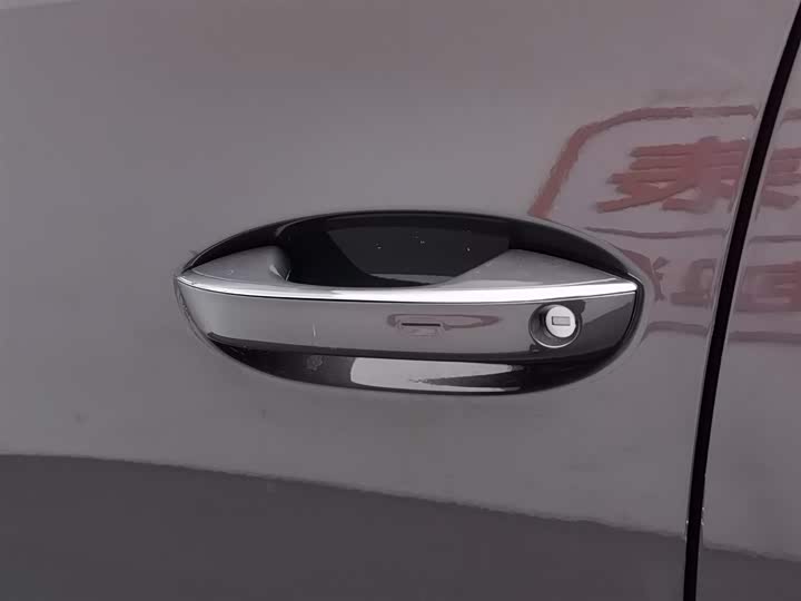 Фото 18 - Volkswagen Talagon