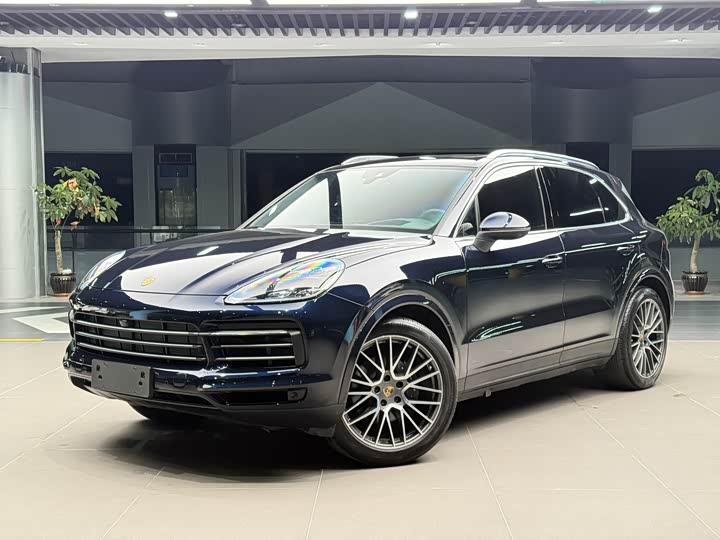 Фото 1 - Porsche Cayenne