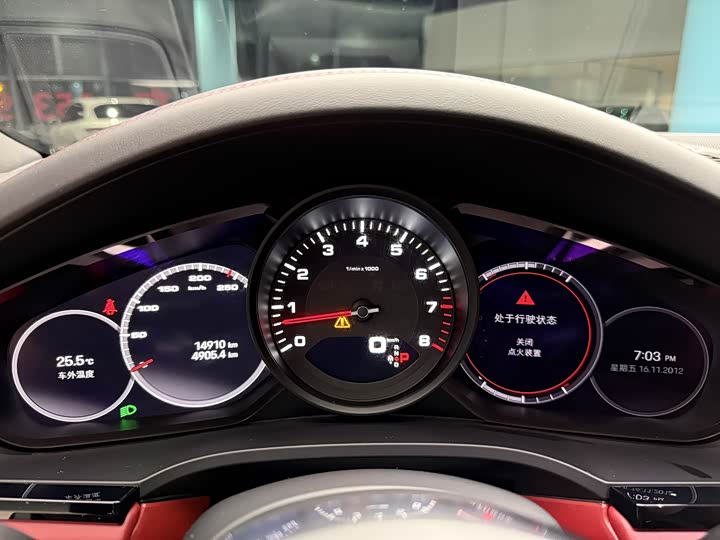 Фото 13 - Porsche Cayenne