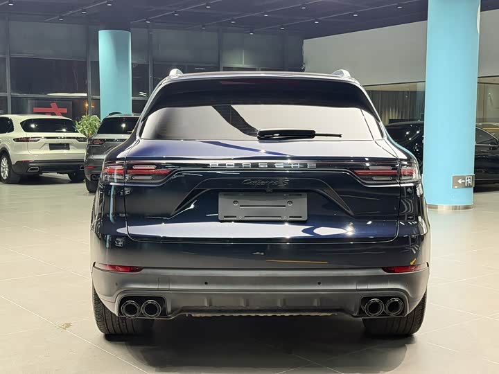 Фото 4 - Porsche Cayenne