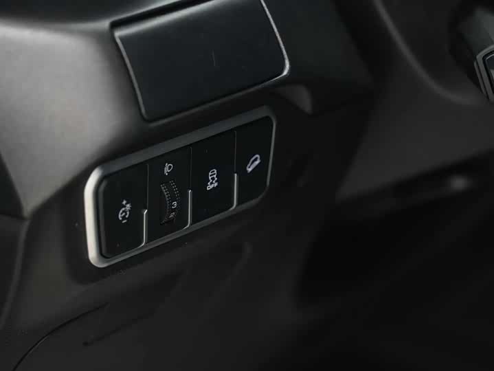 Фото 21 - Tank 300