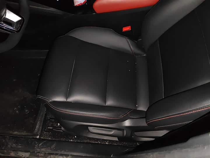 Фото 8 - MG Motor 5