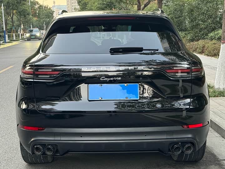 Фото 3 - Porsche Cayenne