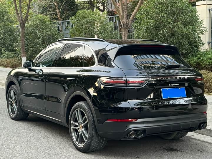Фото 4 - Porsche Cayenne