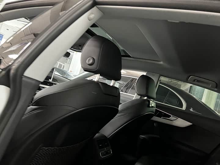 Фото 14 - Audi A5