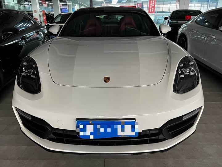 Фото 2 - Porsche Panamera