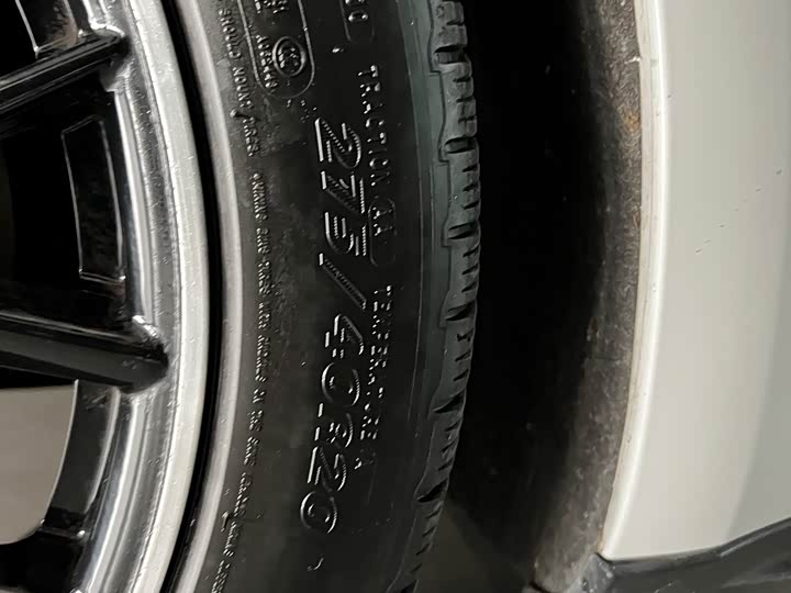 Фото 5 - Porsche Panamera