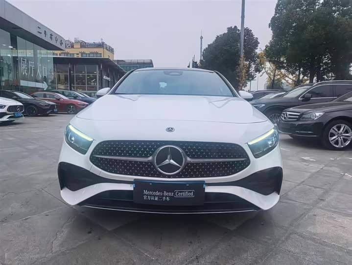 Фото 2 - Mercedes-Benz A-Class