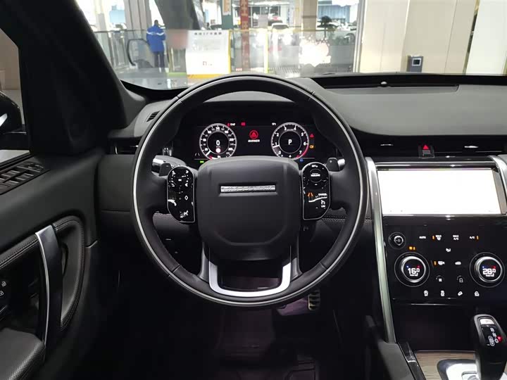 Фото 11 - Land Rover Discovery Sport