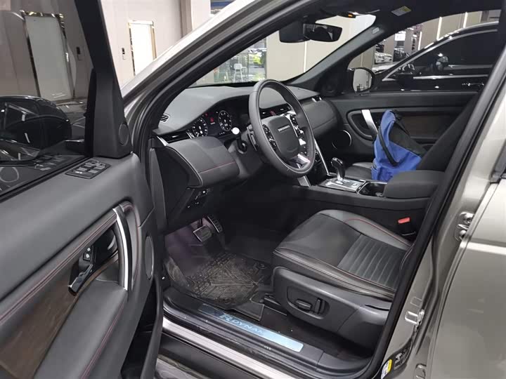 Фото 16 - Land Rover Discovery Sport