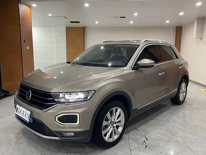 Фото 1 - Volkswagen T-Roc