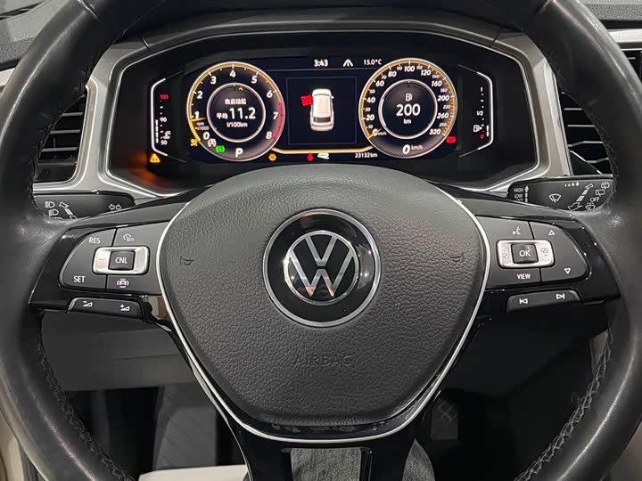 Фото 9 - Volkswagen T-Roc