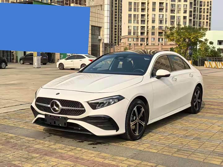 Фото 1 - Mercedes-Benz A-Class