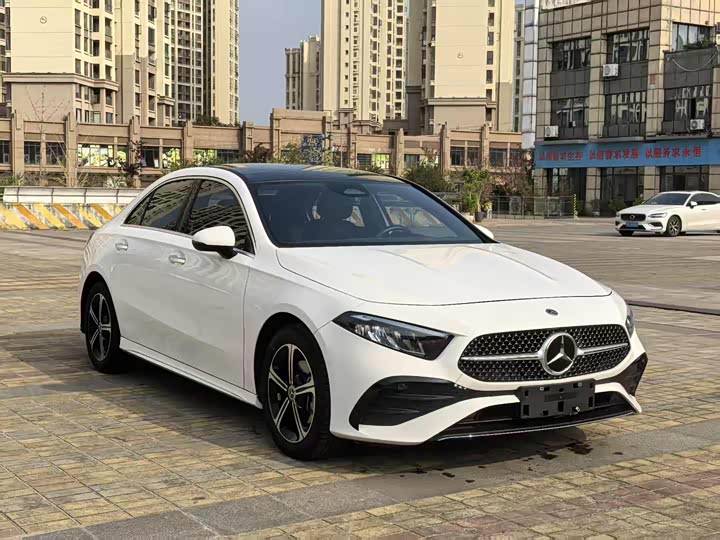 Фото 3 - Mercedes-Benz A-Class