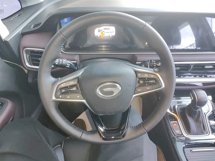 Фото 11 - GAC Trumpchi M6