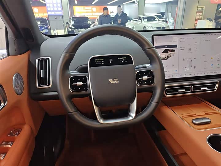 Фото 11 - LiXiang L6