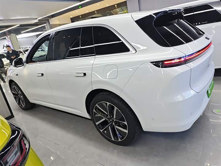 Фото 5 - LiXiang L6