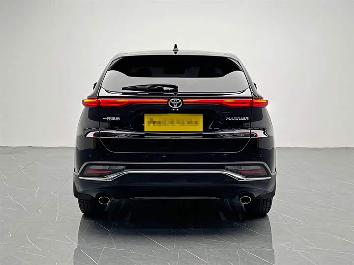 Фото 5 - Toyota Harrier