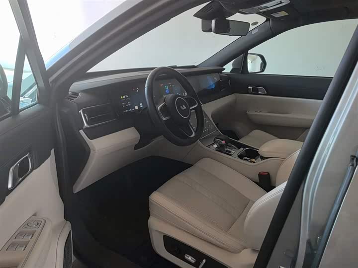 Фото 9 - LiXiang One