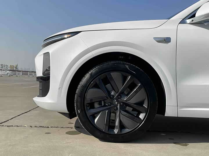 Фото 5 - LiXiang L6