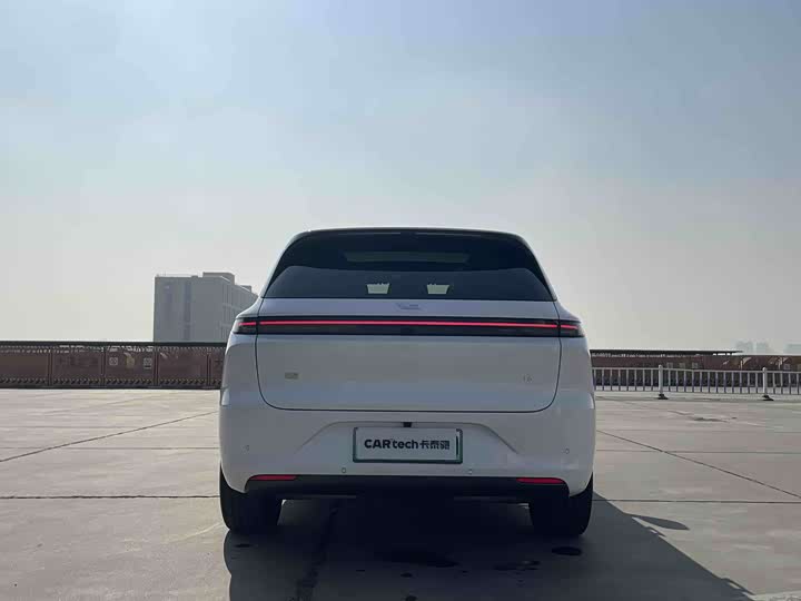 Фото 7 - LiXiang L6