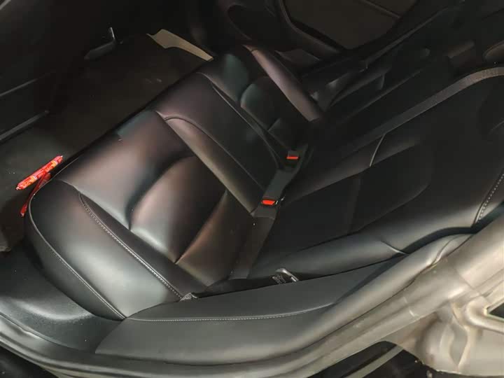 Фото 17 - Tesla Model 3