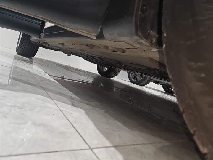 Фото 21 - Mercedes-Benz GLB-Class