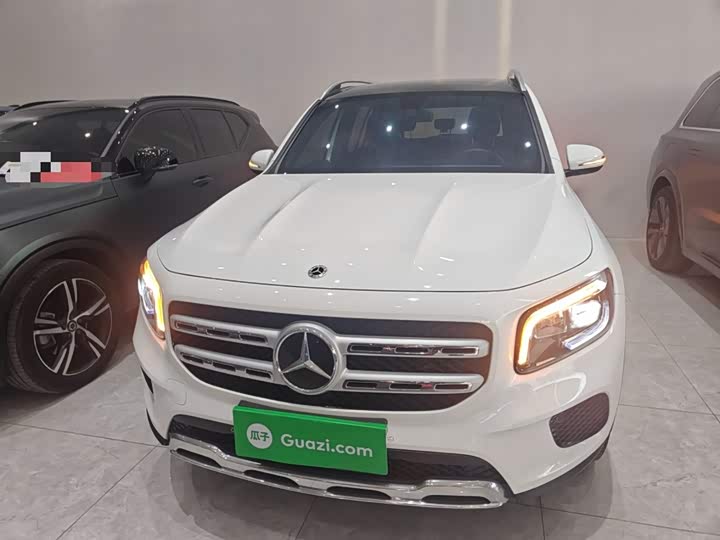 Фото 3 - Mercedes-Benz GLB-Class