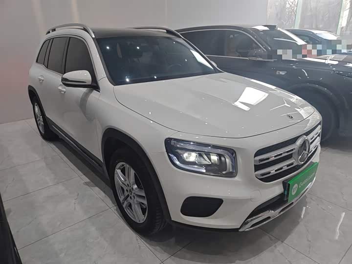 Фото 4 - Mercedes-Benz GLB-Class